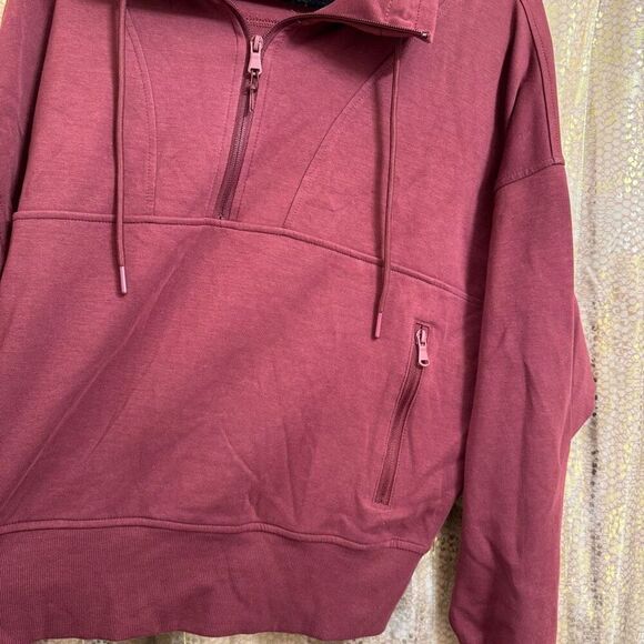 Old Navy Dynamic Fleece Maroon Half-Zip Sweatshirt Cropped XL - Picture 4 of 9